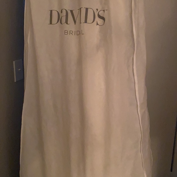 • Mori Lee wedding dress New - Picture 14 of 14